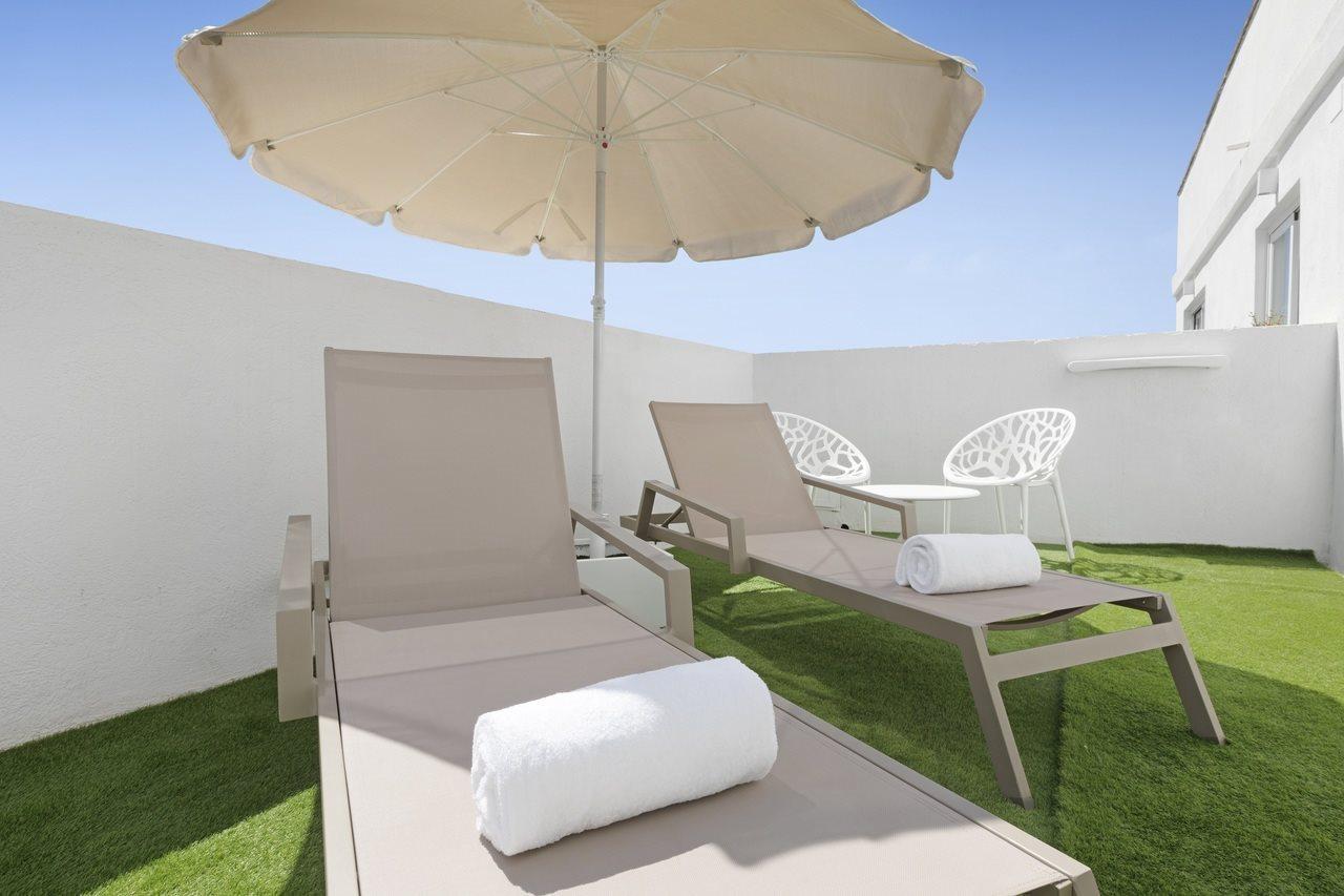 Hotel Sant Jordi Segur de Calafell Exteriör bild