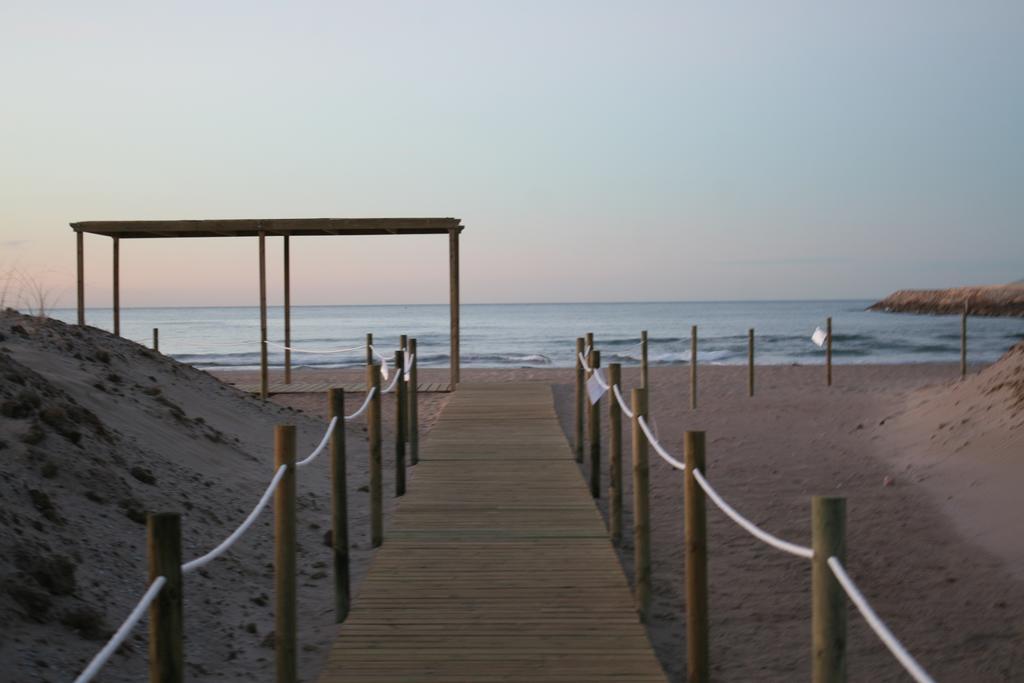 Hotel Sant Jordi Segur de Calafell Exteriör bild